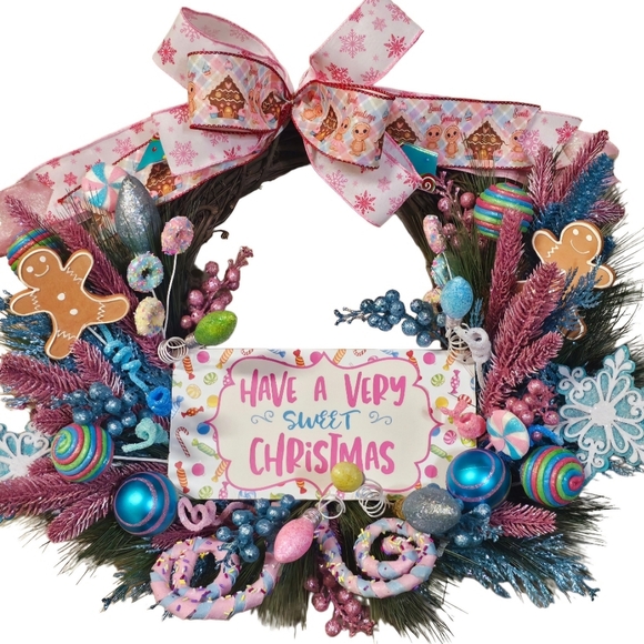 Candyland Christmas wreath - Picture 11 of 14